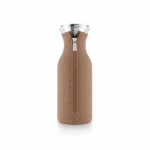 Eva Solo Glazen Fridge Karaf Koffiebruin Met Hoes 1 liter 5706631232753