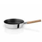 Eva Solo Nordic Kitchen RVS Koekenpan Met Houten Greep 24 cm